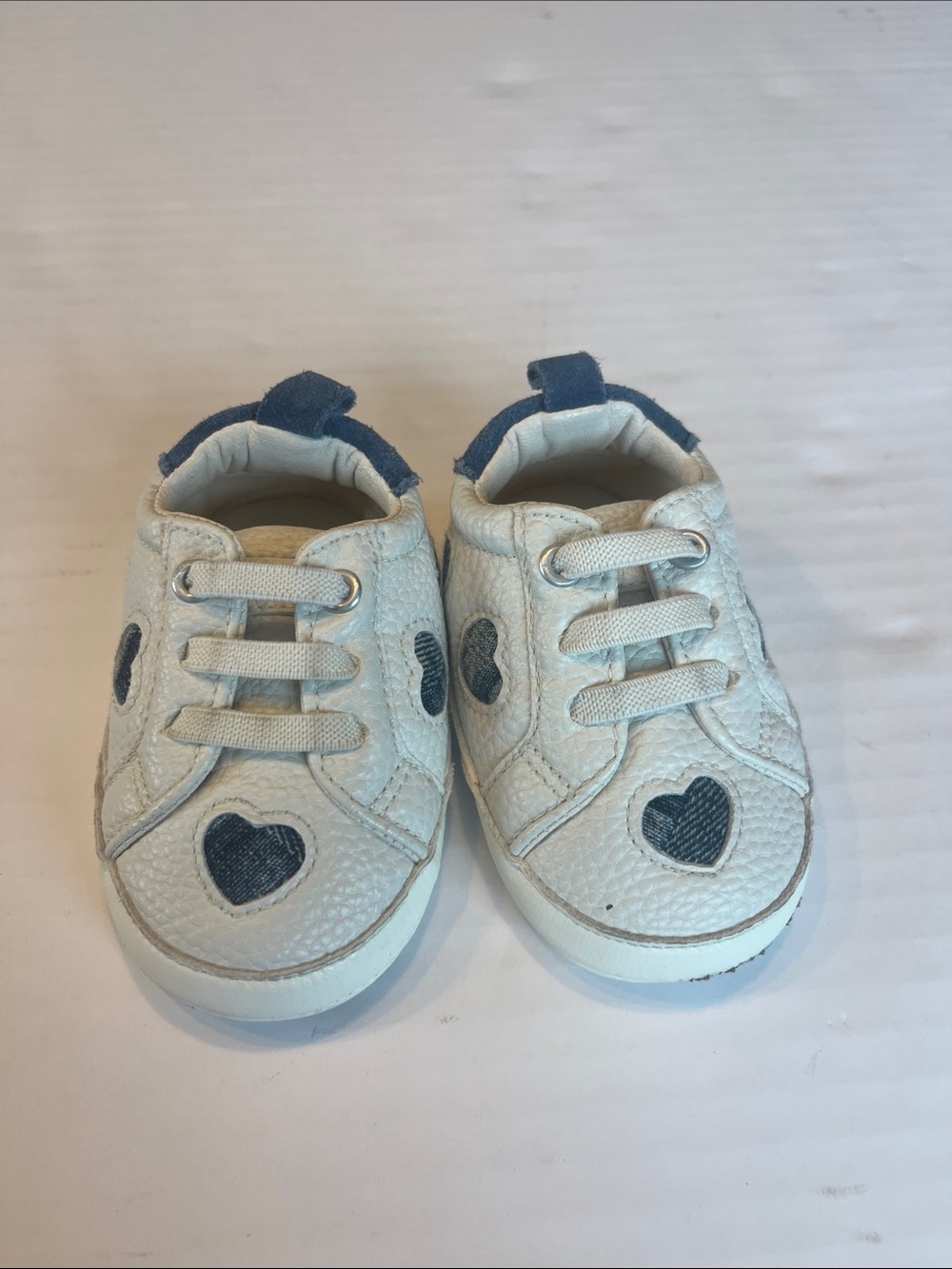 Kurt Geiger White Baby Sneakers with Navy Heart Accents